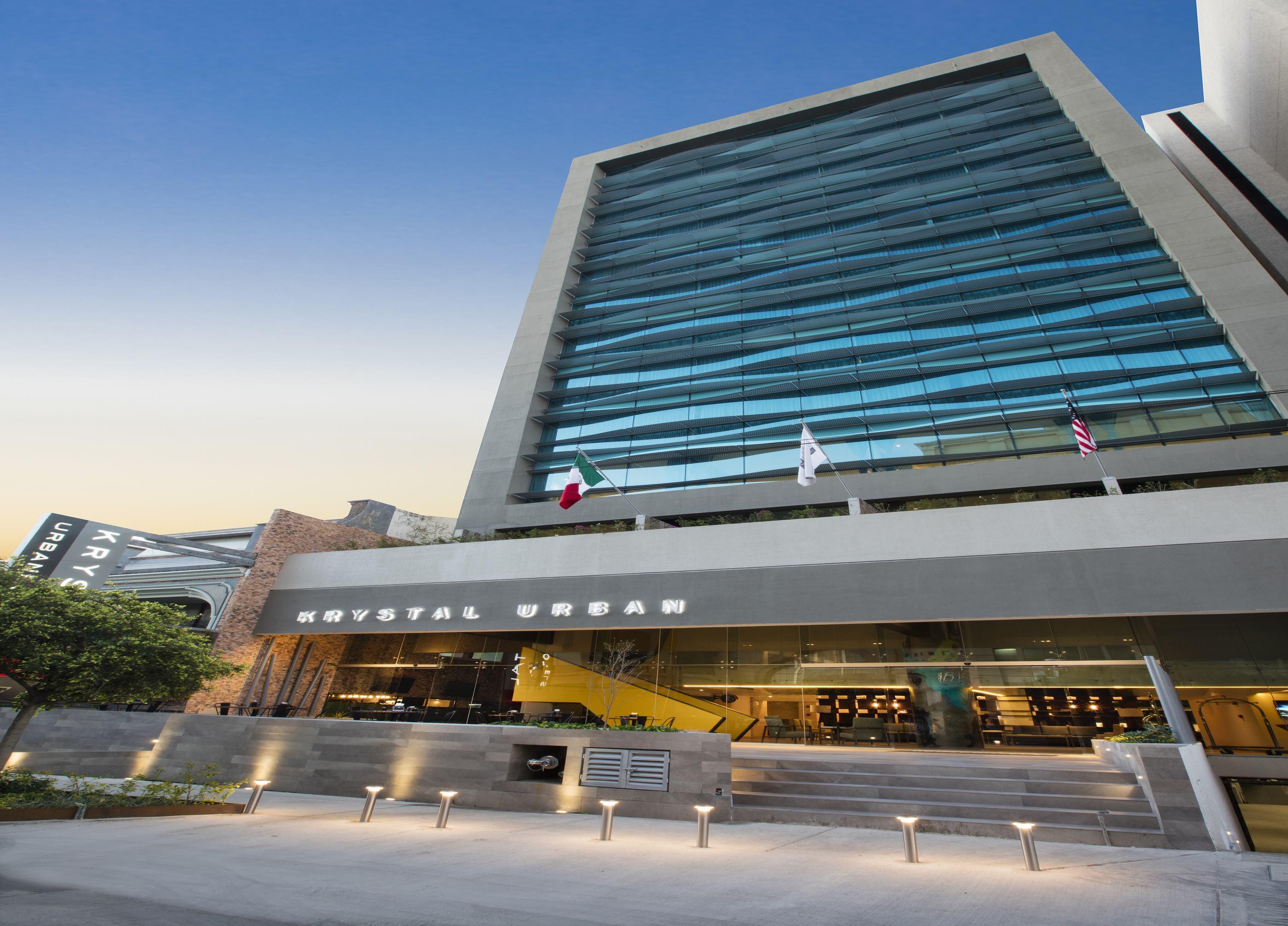 Krystal Urban Guadalajara Hotel Luaran gambar